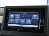 純正ギャザズメモリーナビ(VXM-224VFi)はフルセグ。 SDやCD録音、ブルートゥースが使えてとっても便利♪
