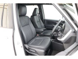 ■車内クリーニング■専門スタッフが見えないところまで徹底洗浄!車内のニオイもリフレッシュ!目に見えないところまで美しくがモットーです。だから、当店の中古車は内装にも自信があります!