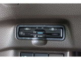 高速道路で便利なETC車載器も装備済です。