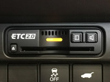【ETC車載器】もはや必須アイテムのETCを搭載!高速道路のご利用時にとても便利!わずらわしい料金所での現金支払いが不要となりスムーズに通過できます♪