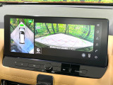【アラウンドビューモニター】専用のカメラにより、上から見下ろしたような視点で360度クルマの周囲を確認することができます☆死角部分も確認しやすく、狭い場所での切り返しや駐車もスムーズに行えます。