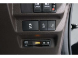 ホンダセンシング搭載!誤発進抑制機能・路外逸脱抑制機能・歩行者事故低減ステアリング・車線維持支援システム・先進車発進お知らせ機能など多彩な先進安全機能でより安全で快適なドライブを支援します。