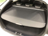 【トノカバー】荷物に直射日光が当たるのを防ぐだけでなく、目隠しとしての役割も果たしてくれるので、防犯面でも役立ちます!