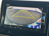 【バックカメラ】駐車時に後方がリアルタイム映像で確認できます。大型商業施設や立体駐車場での駐車時や、夜間のバック時に大活躍!運転スキルに関わらず、今や必須となった装備のひとつです!