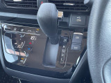 【 シフト 】スムーズなシフトチェンジで快適にお車を操縦していただけます!