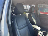「人&rArr;中古車選びのプロがあなたをサポート」 車を知り尽くした「カーライフアドバイザー」が車選びからアフターサービスまできめ細かくご対応致します。