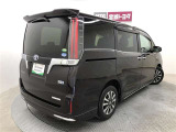 自動車保険やJAFも取扱いしています。土日も対応してますよ ♪♪