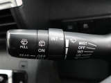 フロントワイパーの間欠機能が付いてます♪