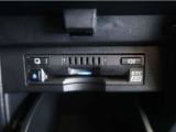 ETC車載器付きです。高速道路の料金所もスムーズに通過出来ます。