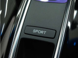 「SPORT」ボタンで走行の感触が変わります。スイッチONでエンジンがさらに元気モードに!!