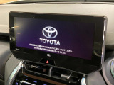【メーカー純正ナビ】インテリアに溶け込むスタイリッシュな「専用設計」メーカーナビを装備♪視認性や操作性など基本性能にも優れ、より上質なカーライフをお楽しみいただけます。