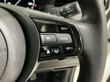 クルーズコントロールを装備しています。高速道路などで一定の速度で走ってくれるので運転が楽ですよ!速度を設定できますので、スピードの出しすぎにも注意できます。