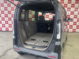 走行少ない当社元展示車!ナビ等装備充実しています♪