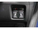 ◆◆両側電動スライドドア!!荷物で手が塞がる時など簡単にドアの開閉が出来ます!何より力いらずで開閉OK!女性やお年寄りにも優しい♪電動機能はOFFにもできますから元気なお子様の駆け出しも安心!