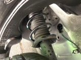 お車を安心してお乗りいただく為には、足回りの定期点検が欠かせません。サービスサポート(有償保証)では無料点検もご提供しており、安心のカーライフをお過ごしいただけるサポート体制が整っています。【スマート
