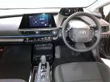 見通しのよいすっきりとした視界で、誰でも運転しやすいです。運転のしやすさは疲れにくさにも繋がりますよ♪