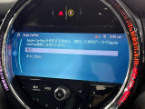 ●Apple Car Play:スマホとの有線接続で、ナビ・オーディオ再生などスマホのアプリ機能が画面でも使える便利機能です!
