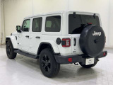 Jeepは、「自由も、冒険も、熱いチャレンジも、美しい自然があってはじめてRealに楽しめる」という信念から、車と自然との幸せな共存を目指し、複数の団体とともに日本の森林環境の保護・再生に取り組んでいます。