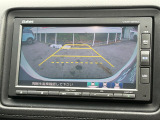 バックで駐車するのは苦手・・・。というそんなあなたでもご安心していただけるハズ!!安心のバックモニター付です☆