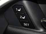 運転席のパワーシートは2名様分までメモリー機能付きです。