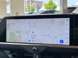 【メーカー純正ナビ】インテリアに溶け込むスタイリッシュな「専用設計」メーカーナビを装備♪視認性や操作性など基本性能にも優れ、より上質なカーライフをお楽しみいただけます。