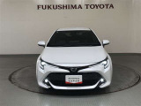 TNGAプラットフォームの採用による、低重心でワイドなスポーティシルエット!低く抑えたフード、アッパーグリルから連続する切れ長のヘッドランプがワイド&ローを強調!シャープなLEDヘッドランプが印象的!