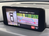 【360&deg;ビューモニター】専用のカメラにより、上から見下ろしたような視点で360度クルマの周囲を確認することができます☆死角部分も確認しやすく、狭い場所での切り返しや駐車もスムーズに行えます。