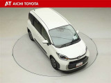両側パワースライドドア付きだから、狭い駐車スペースなどでの乗り降りラクラク♪小さなお子さまのいるご家庭には嬉しい装備です。