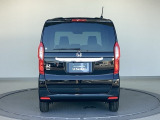 現車を確認できる方へ販売いたします。当社サービススタッフにて純正部品を使い点検整備を実施し、その後、ご納車させていただきますのでご安心してご利用いただけます。