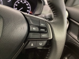 クルーズコントロールを装備しています。高速道路などで一定の速度で走ってくれるので運転が楽ですよ!速度を設定できますので、スピードの出しすぎにも注意できます。