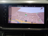 Volkswagen純正インフォテイメントシステムDiscoverPro、9.2インチフレームレス、タッチスクリーンナビゲーション装着