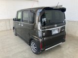 当店は仕上げ業者と提携して、車両の仕上げを行っております。磨き、ルームクリーニング、ヘッドライト磨き、を一貫して行っております。