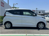 ワイド保証プレミアム(延長保証)は有償で用意しています。