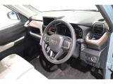 ■見通しのよいすっきりとした視界で、誰でも運転しやすいです。運転のしやすさは疲れにくさにも繋がりますよ♪