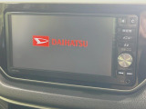 【メーカー純正ナビ】インテリアに溶け込むスタイリッシュな「専用設計」メーカーナビを装備♪視認性や操作性など基本性能にも優れ、より上質なカーライフをお楽しみいただけます。