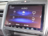 ナビゲーションは純正9インチメモリーナビ(VXM-227VFNi)を装着しております。AM、FM、CD、DVD再生、Bluetooth、音楽録音再生、フルセグTVがご使用いただけます。