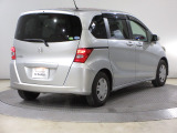 ボディクリーニング後、愛車をピカピカの状態へ保護するコーティング「ブライトパック」がおススメです!水垢がつきにくく、手入れがしやすくなりますよ!いつも愛車をきれいにしておきたい方におススメです。