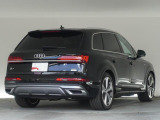 弊社アウディジャパン販売のグループ店舗(Audi Approved Automobile有明・世田谷・調布・江戸川・箕面・大阪南・堺)の車両は当店でご購入可能です。店舗間の輸送費用サービス。
