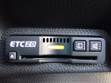 ■【ETC車載器】が装備されています。セットアップをしてお渡しとなり、ETCカードを差し込むだけで高速道路の利用が可能です。