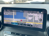 ●純正ナビ:一体感のあるナビは、高級感ある車内を演出してくれます。Bluetooth再生などオーディオ機能も充実しておりますので、運転もより楽しめます♪
