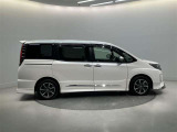 【お渡し前に車検】 納車後もお客様には『安心・安全・快適』にお乗り頂ける様にお渡し前には車検整備+消耗品5項目新品交換を無料にて実施しております♪