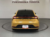 横一線にシャープな光を放つ、リヤコンビネーションランプ!特徴的な見た目で、後続車からの視認性を確保!