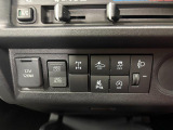 【電子制御式4WD】通常走行は2WDで路面状況に応じて駆動力を制御!