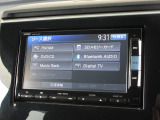 ナビゲーションは純正メモリーナビ(VXM-152VFi)を装着しております。AM、FM、CD、DVD再生、Bluetooth、音楽録音再生、フルセグTVがご使用いただけます。