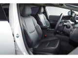 【前座席】 シート下まで徹底洗浄。消臭・除菌実施済みです。
