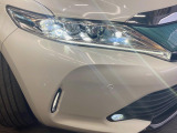 【シーケンシャルターンランプ付きLEDヘッドライト】人気の『流れるウィンカー』付きのLEDヘッドライトを装備♪高級感はもちろん、点灯時は存在感たっぷりで他車からも認識されやすく安心です。