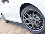【車屋】として、長く車業界に従事した経験豊富なスタッフが在籍しております。