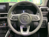 【ステアリングスイッチ】運転中、前方から目線をそらすことなく、オーディオ等の操作が可能な便利機能!安心&快適なドライブを演出してくれます♪