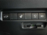 ETC・ステアリングヒーターを装備しています。