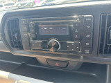 CDチューナー付きです☆お好きな音楽を聴きながら運転をお楽しみください♪